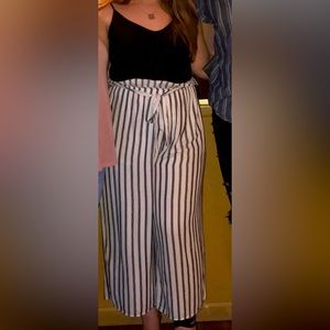 Black and White Striped Jumpsuit (Size:Large)